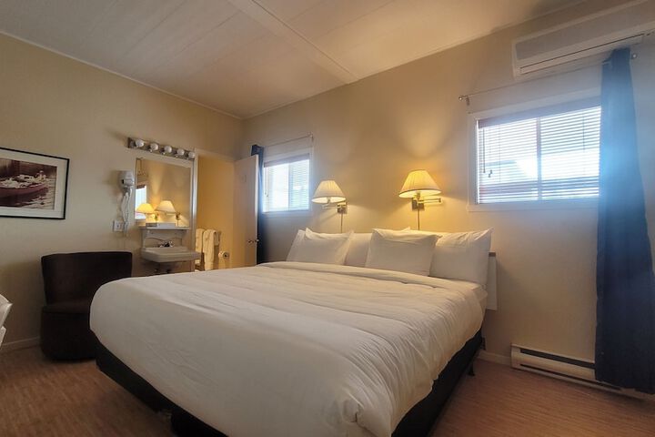 Room 47 of 87