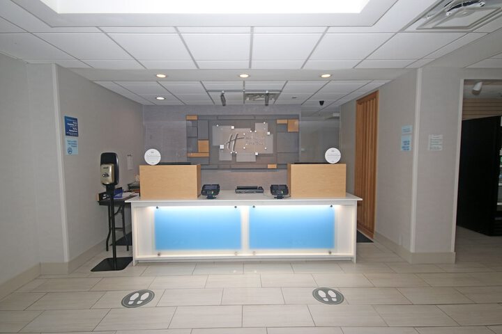 Hotel 5 of 33