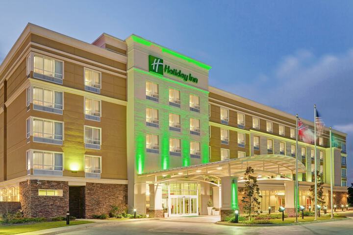 Hotel 7 of 77