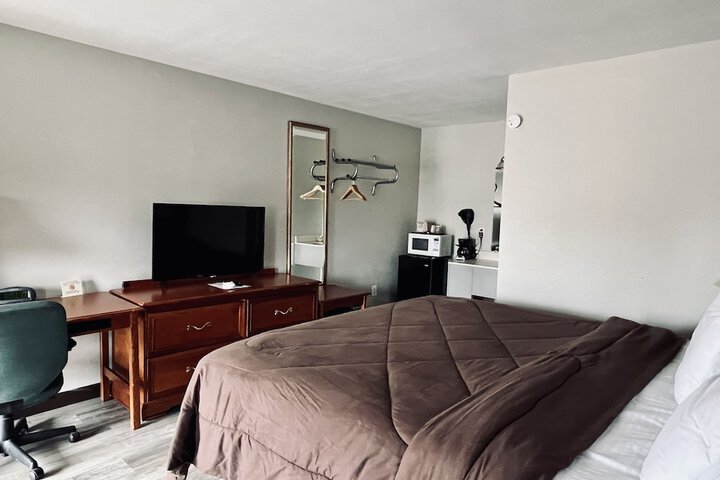 Room 21 of 44