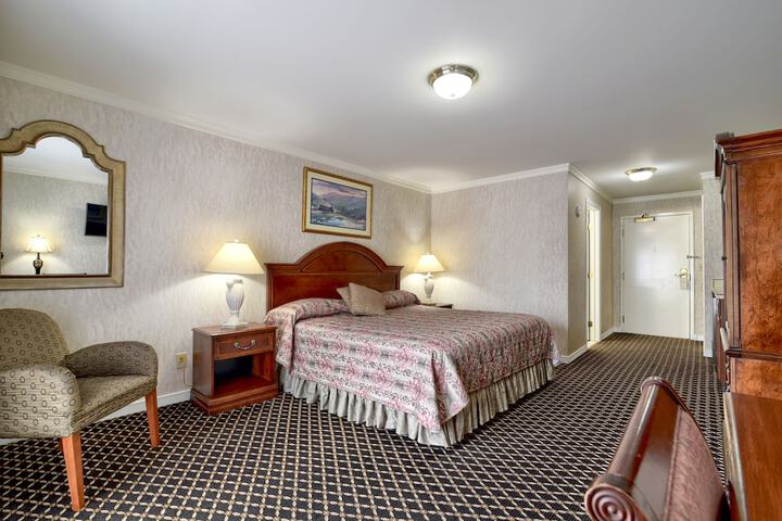 Roosevelt Inn and Suites Saratoga Springs