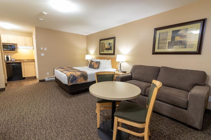 Room 14 of 34