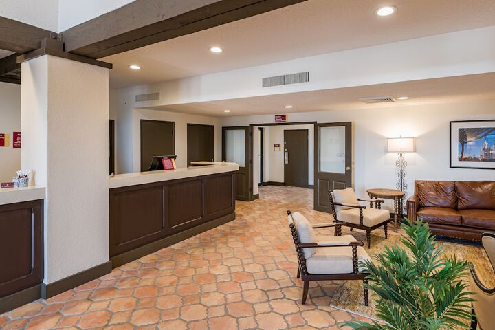 Hotel Interior 12 of 44