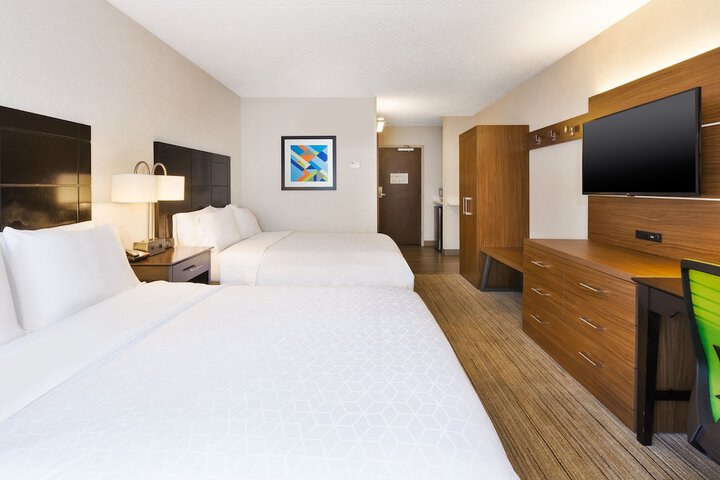Room 19 of 40