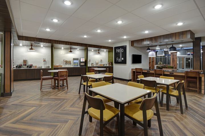 Fairfield Inn & Suites by Marriott Grand Rapids Wyoming