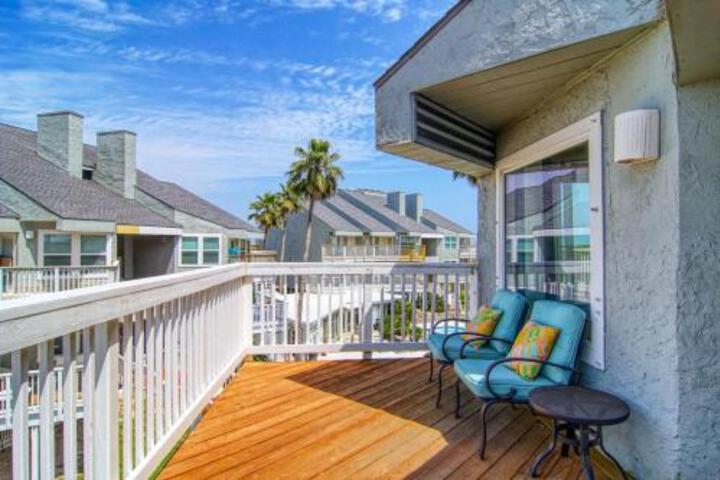 Mustang Memories 1 Br condo