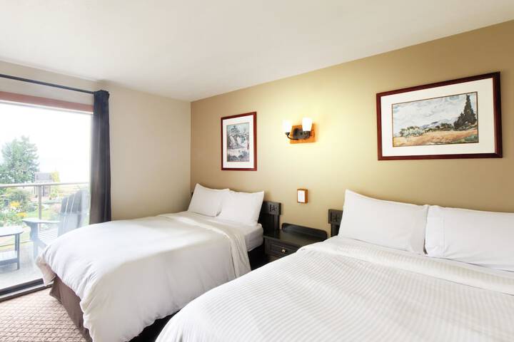 Kingfisher Pacific Resort and Spa