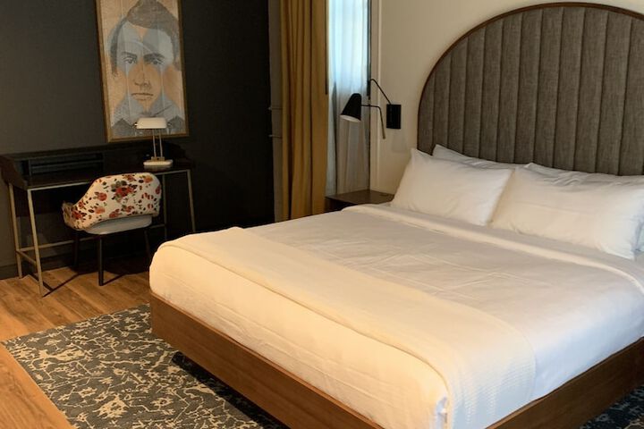 Room 38 of 67