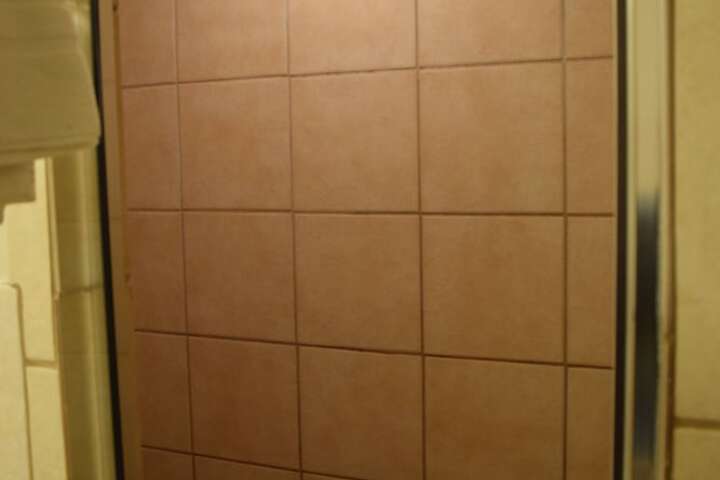 Room 44 of 129