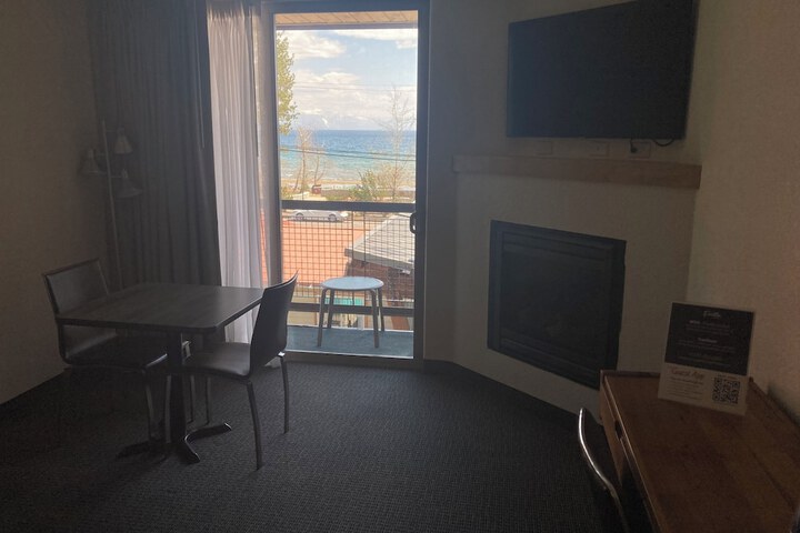 Firelite Lodge