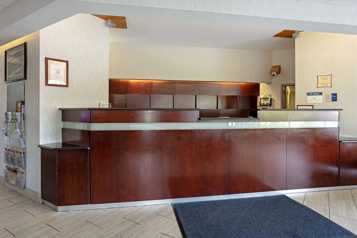 Hotel Interior 13 of 86