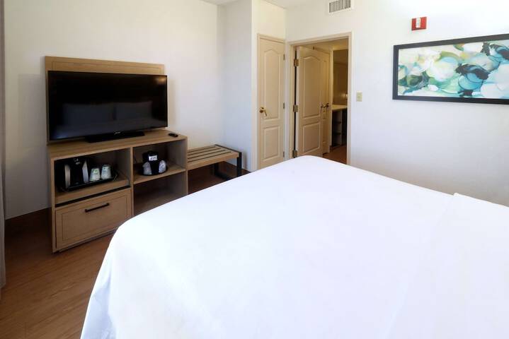 Room 72 of 110