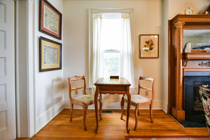 Room 21 of 71