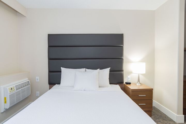 Room 18 of 55