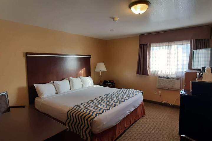 Room 19 of 28