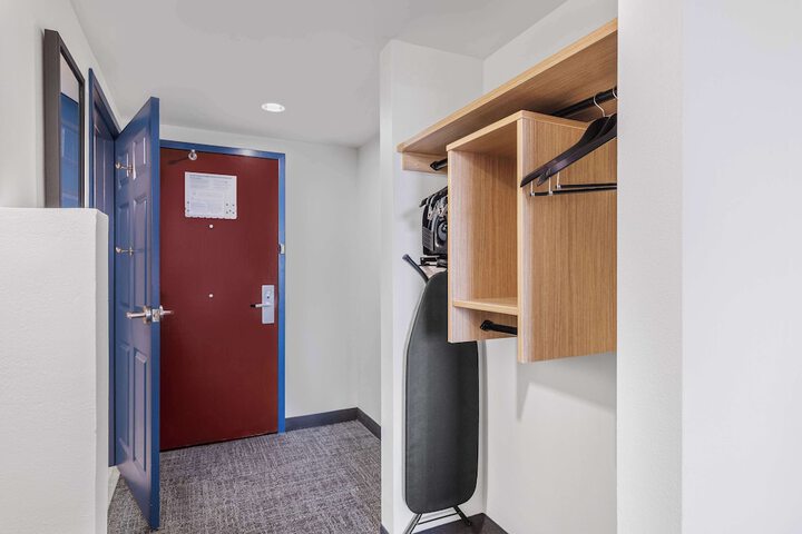 Room 29 of 41