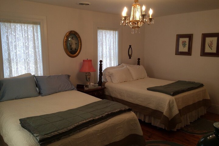 Room 9 of 21