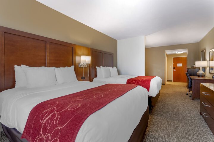Room 28 of 37