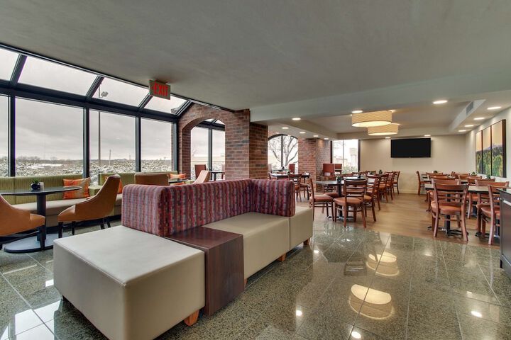 Hotel Interior 10 of 49