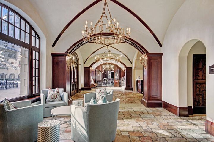 Hotel Interior 72 of 450