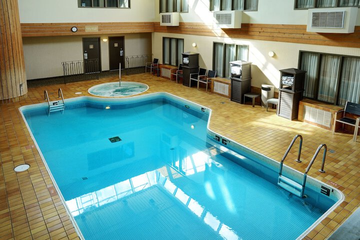 Pool 3 of 54