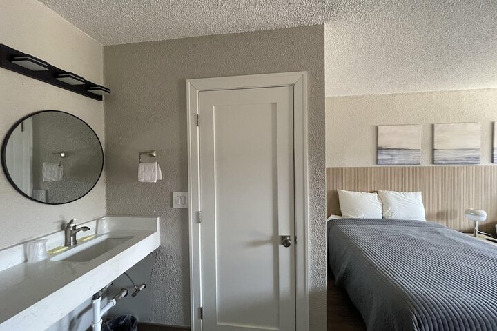 Stone Creek Inn