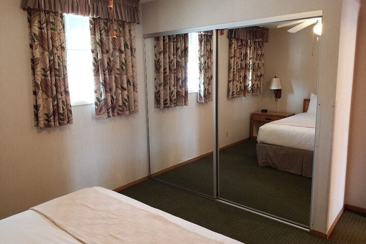 Room 62 of 229
