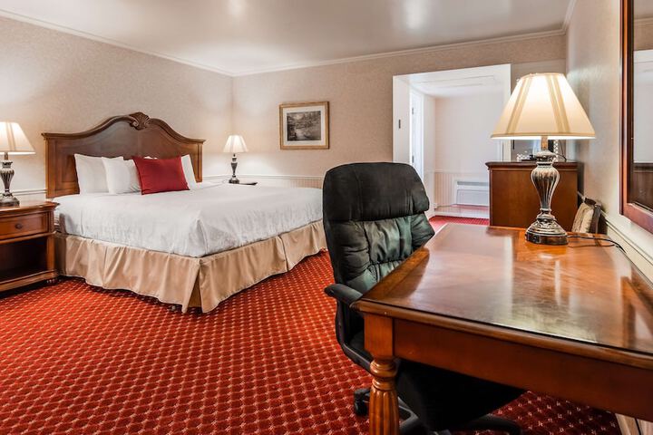 Baugh Motel SureStay Collection by Best Western