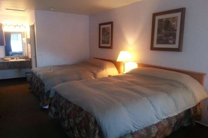 Heritage Inn