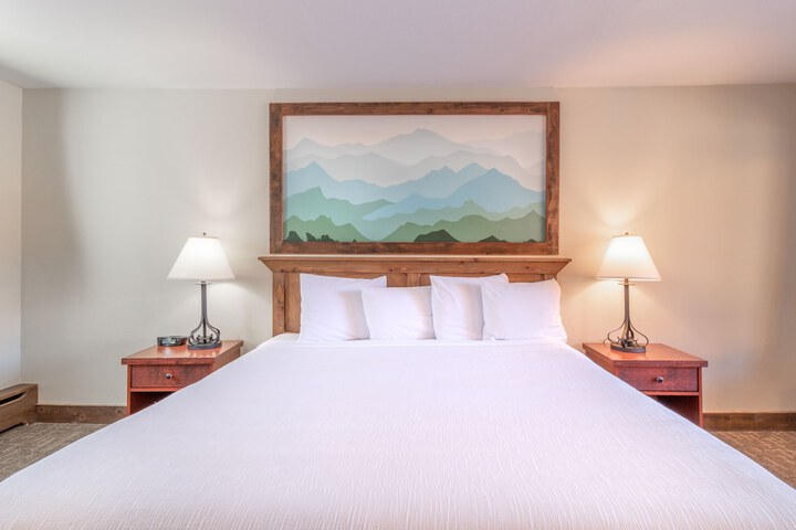 Room 46 of 92