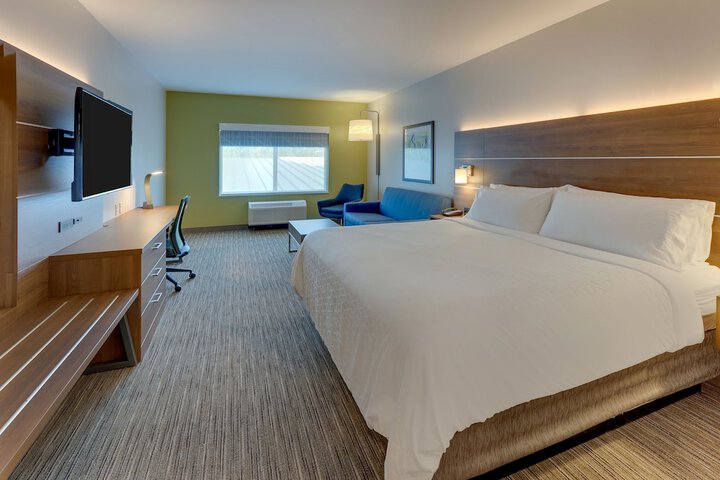 Room 48 of 75