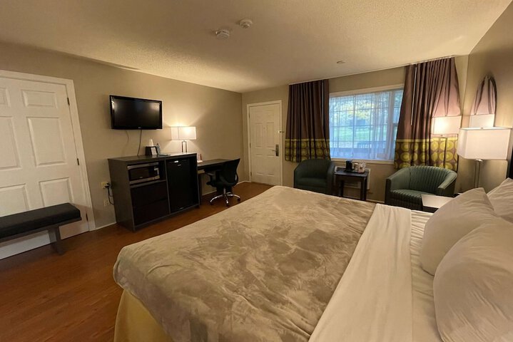 Room 17 of 58