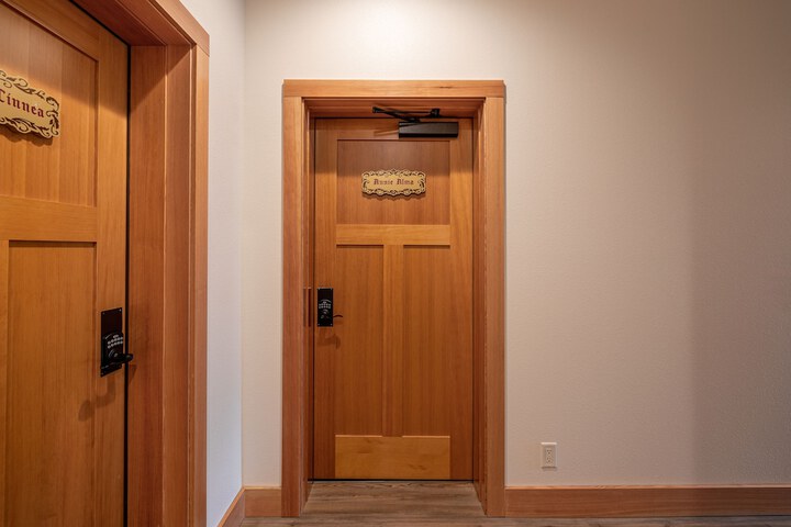 Room 40 of 44