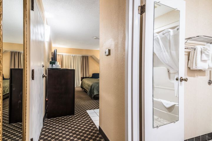 Room 30 of 57