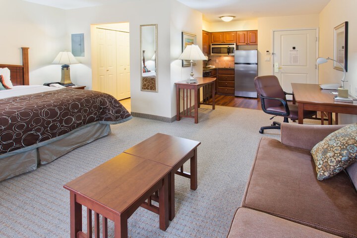 Staybridge Suites Everett-Paine Field by IHG