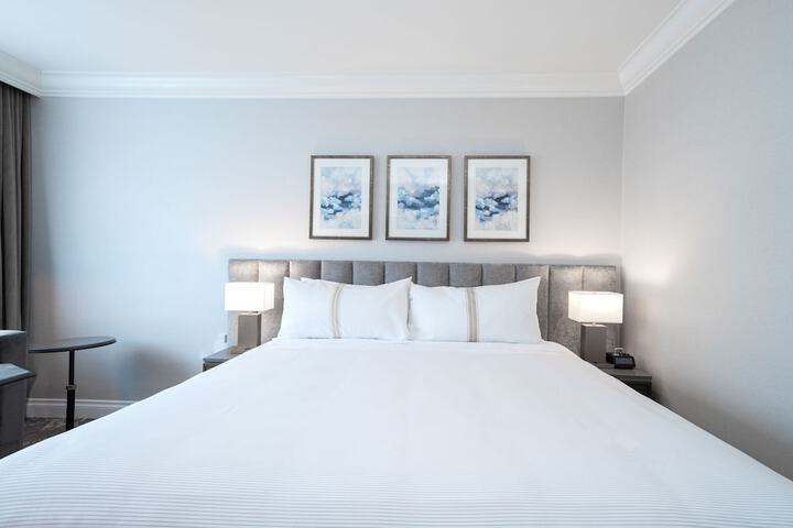 Room 41 of 60