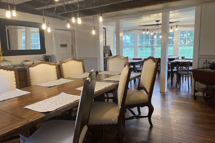 Stone Hearth Inn and Eatery