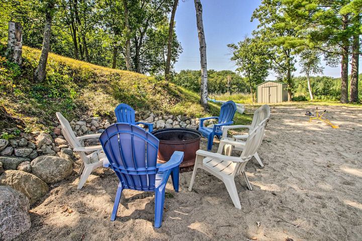 Big Lake Getaway w / Private Beach + Fire Pit!
