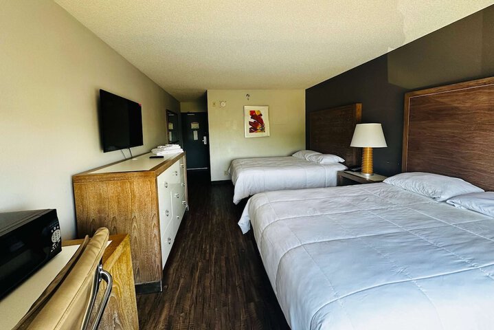 Room 71 of 111