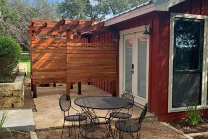 Salado Cottage Retreat near Downtown