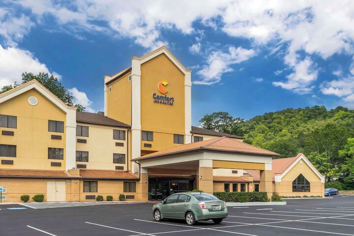 Hotel 2 of 52