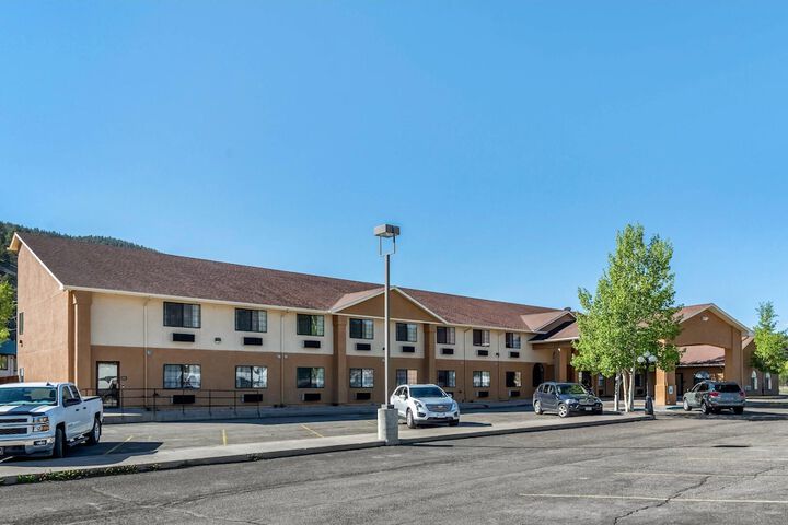 Quality Inn & Suites South Fork - Wolf Creek