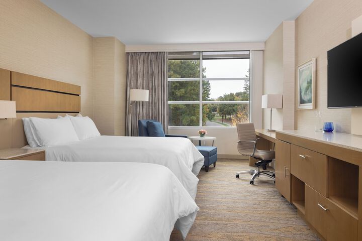 Room 42 of 61