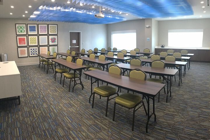 Holiday Inn Express & Suites Southaven Central - Memphis by IHG