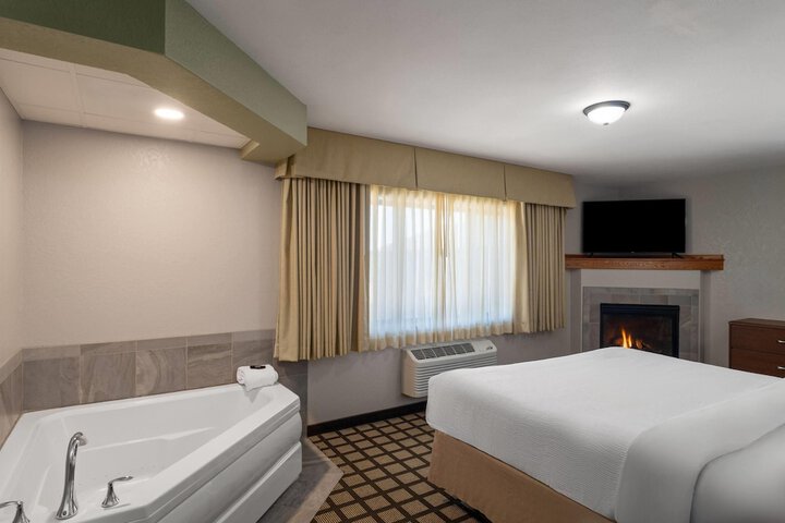 Baymont by Wyndham Oacoma