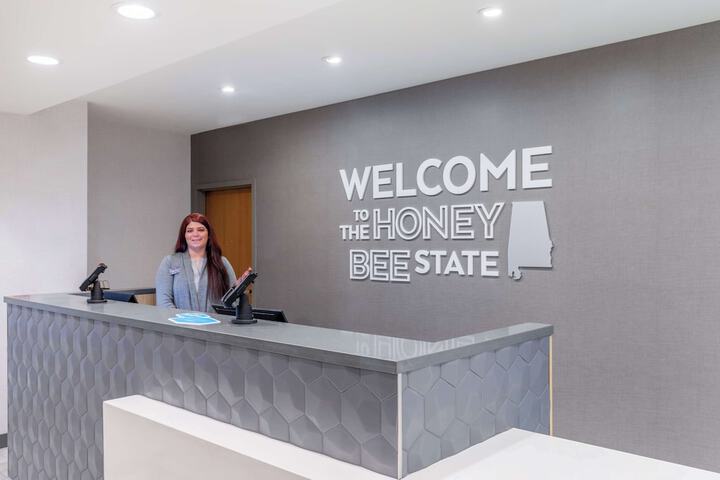 Hampton Inn Albertville