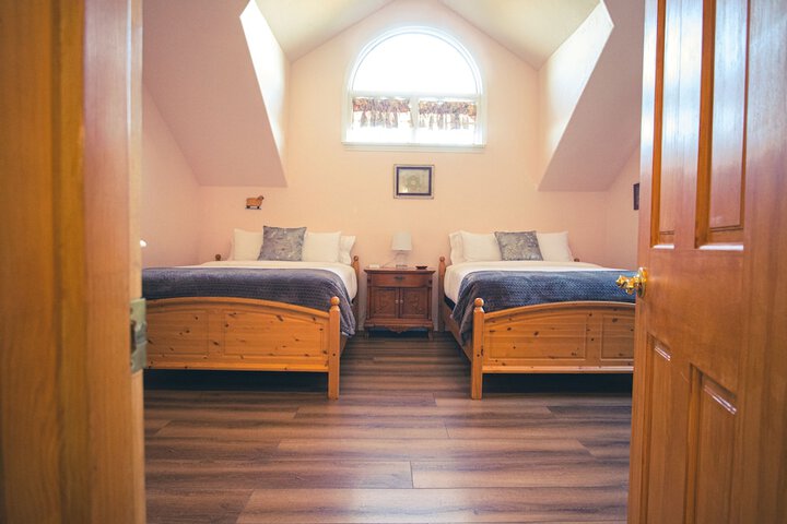 Room 43 of 50