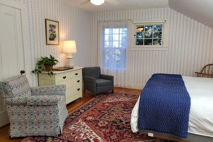 Room 47 of 91
