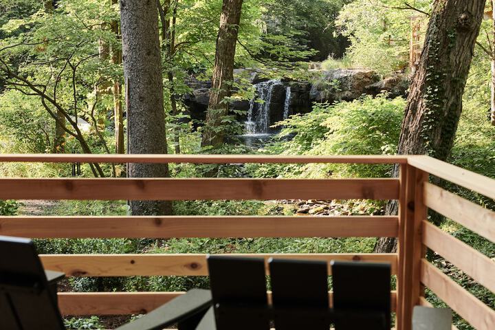 Woodstock Way Hotel