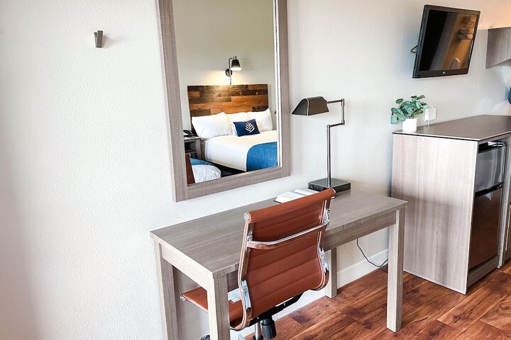Room 26 of 63